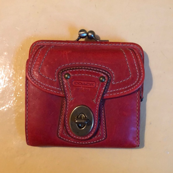 Red coach wallet coin slot small clasp leather
